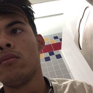 Meet your Posher, Javier